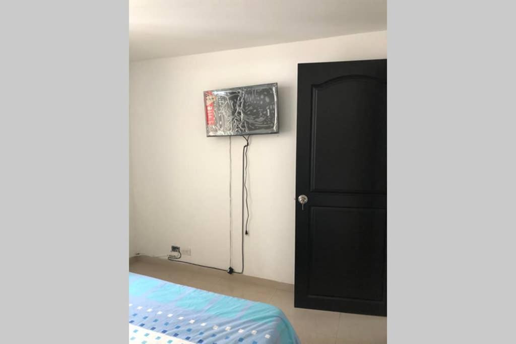 Apartamento Amoblado Con Excelente Ubicacion Перейра Экстерьер фото